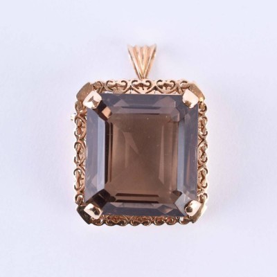 Smoky quartz pendant