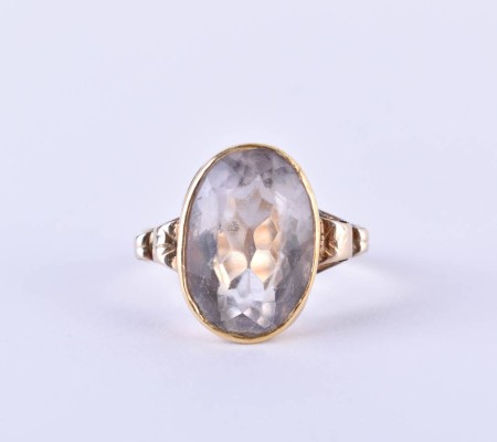 Aquamarine ring