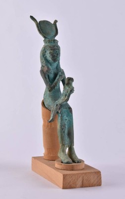 Kleine Bronze der Isis