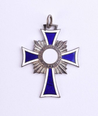 Mutterkreuz in Silber