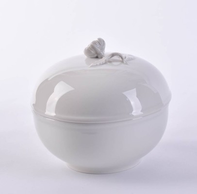 Lidded box KPM Berlin