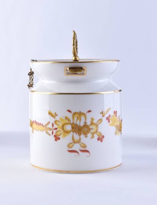 Teedose mit Aromaverschluss Meissen 19. Jhd.
