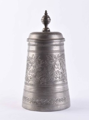 Böhmischer Zinn-Deckelkrug um 1800