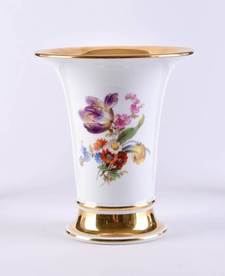 Trumpet vase Meissen