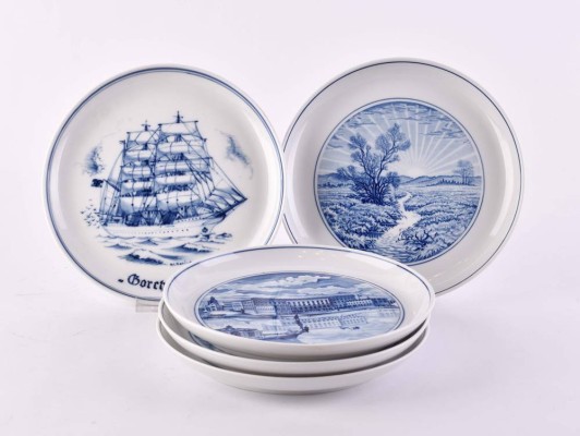 5 Meissen wall plates
