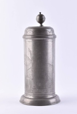 großer Walzen- Zinnkrug um 1818