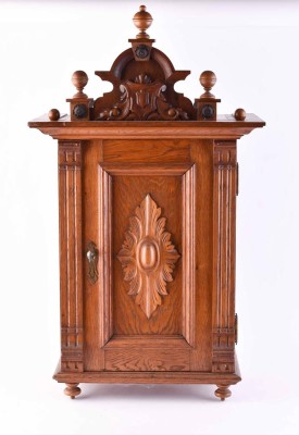 Gründerzeit Wandschränkchen