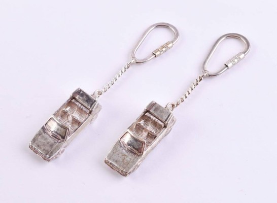 Paar Schlüsselanhänger