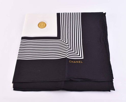 Silk scarf Chanel