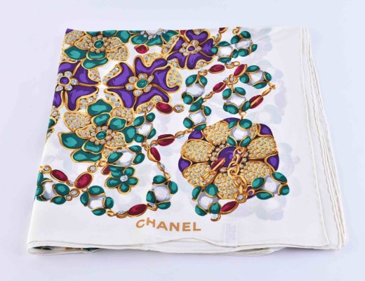 Seidentuch Chanel
