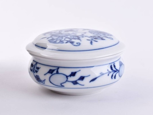 1 Meissen sugar bowl