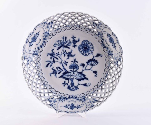 Meissen serving dish