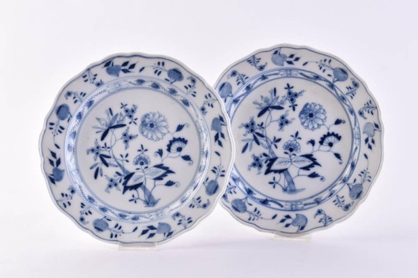 2 Meissen dinner plates