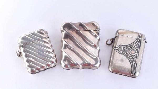 3 Streichholzbehälter mit Reibefläche 