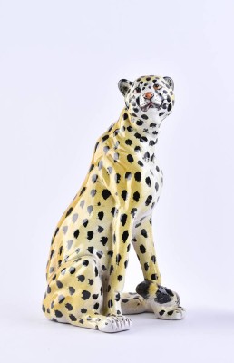 Animal figure cheetah