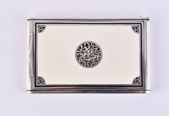Cigarette case