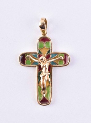 Cross pendant
