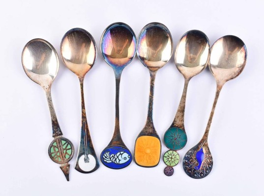 6 vintage spoons by Robbe and Berking