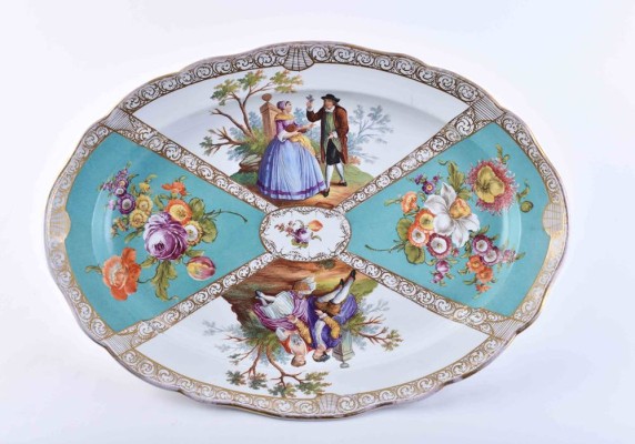 Large Meissen serving platter, 19th century.