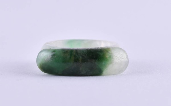Jadeitring China