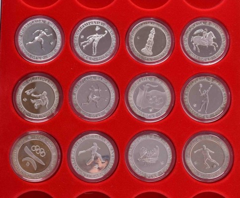 Spanien 12 x 2000 Pesetas