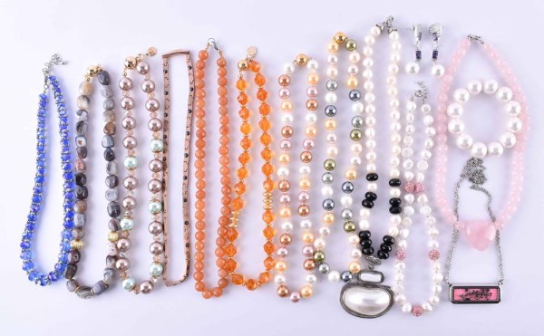 A group of costume jewellery