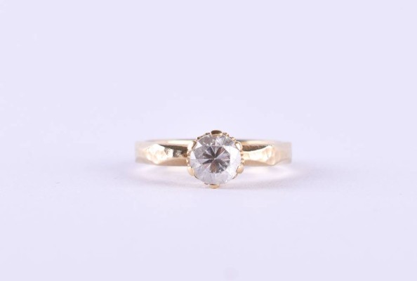 Ladies ring