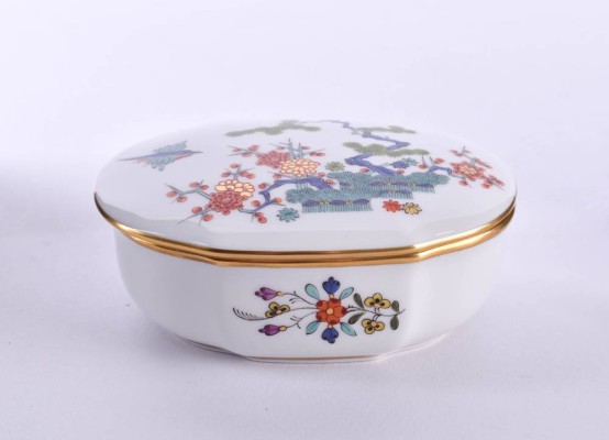 Small lidded Meissen