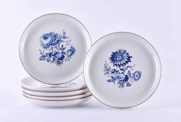 A group of Meissen wall plates