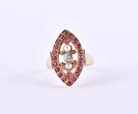 Brilliant ruby pearl ring