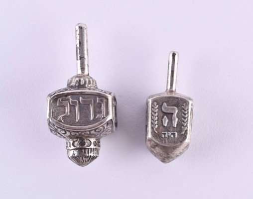 zwei Dreidel Judaika