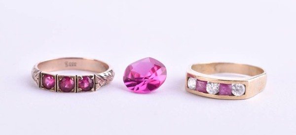 2 rings & 1 ruby