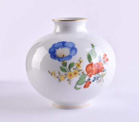 Ball vase Meissen