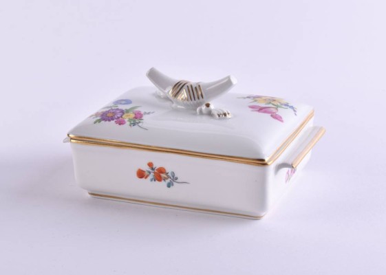 Lidded box Meissen