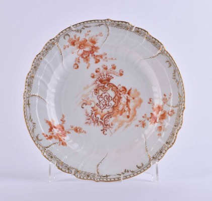 KPM Berlin Neuosier plate