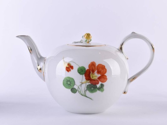 Meisssen teapot